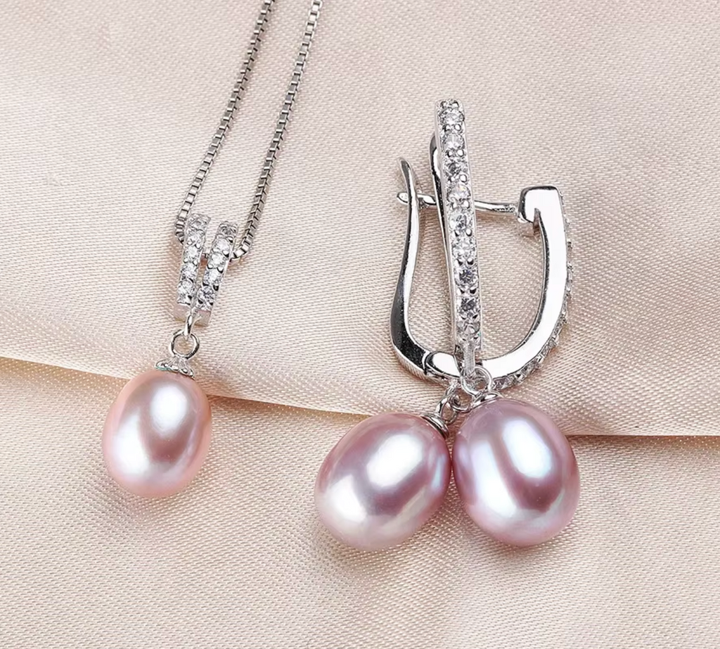 Horseshoe Freshwater Pearl Jewelry Set for Women