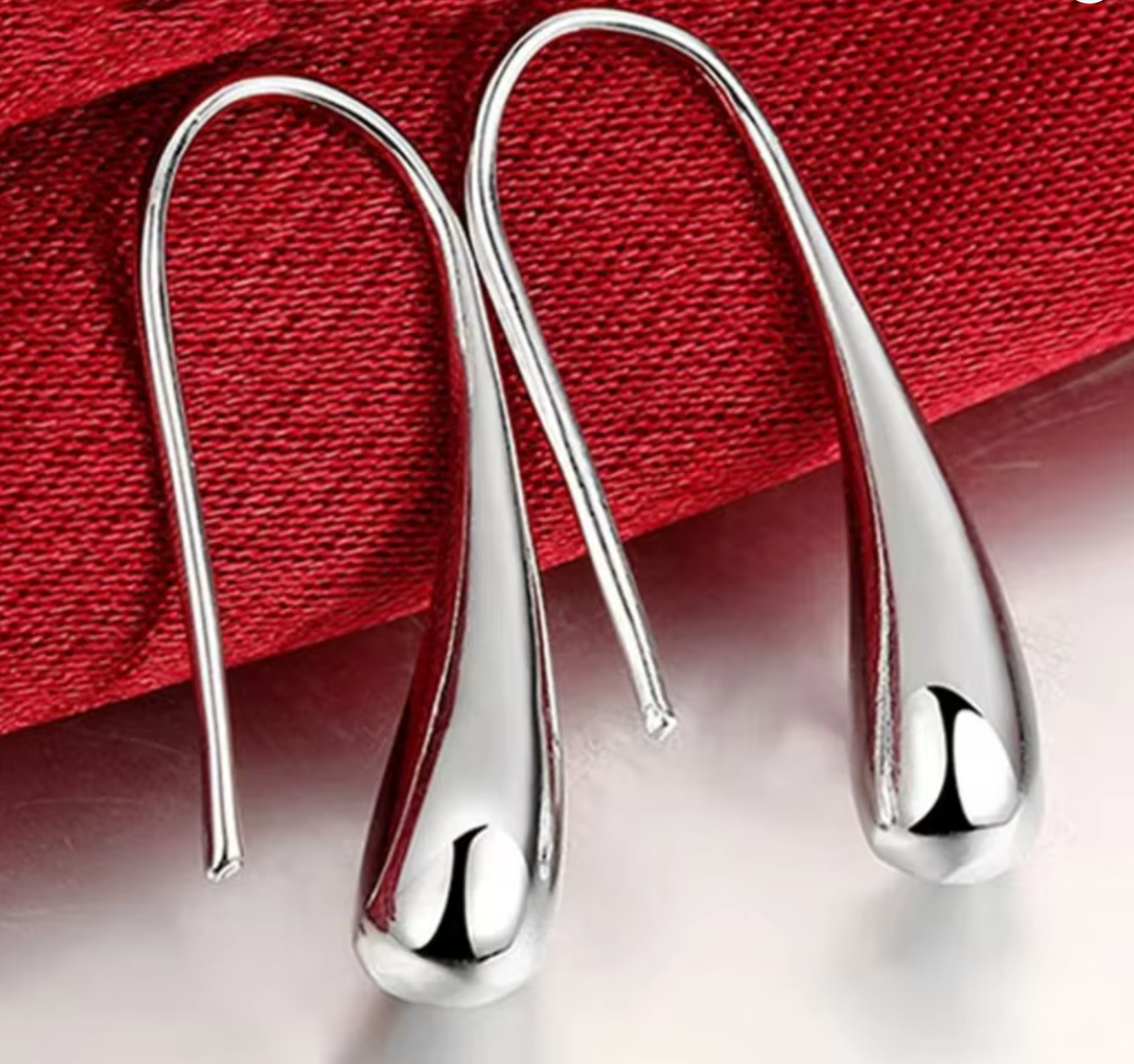 Fashion S925 Silver Needle Water Drop Jewelry Set for Women